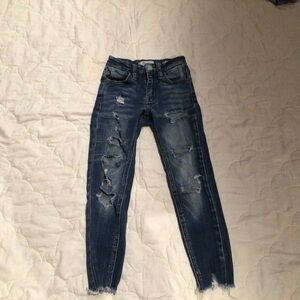 Stylish Blue Distressed Women Jeans